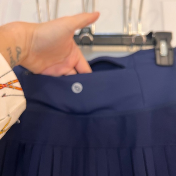 Baleaf Womens Navy Blue Pleated Tennis Skort - Picture 5 of 5